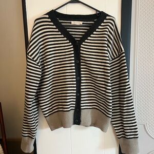 EUC CHARCOAL BUTTON-DOWN STRIPE COLORBLOCK CARDIGAN SWEATER - Large